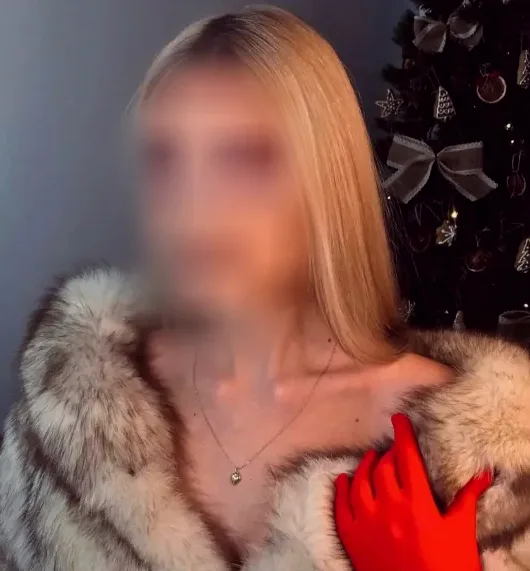 Celina, 30