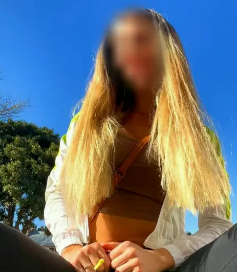 Fatima, 29