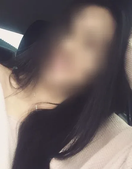 Merle, 34