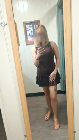 Rosa, 36