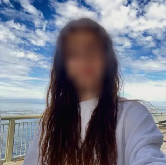 Thea, 27