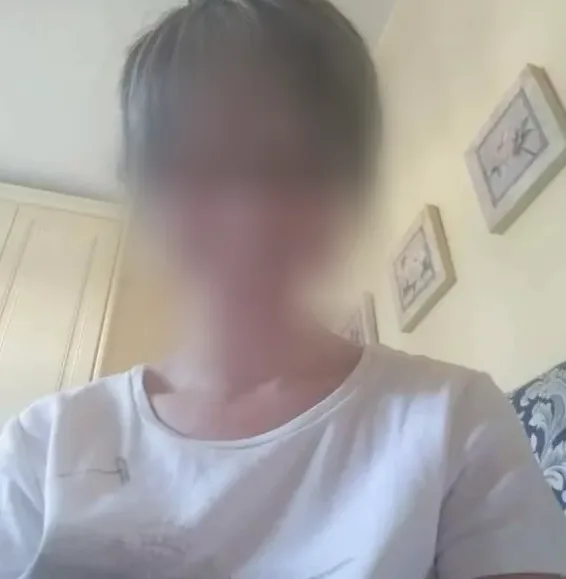 Victoria, 34